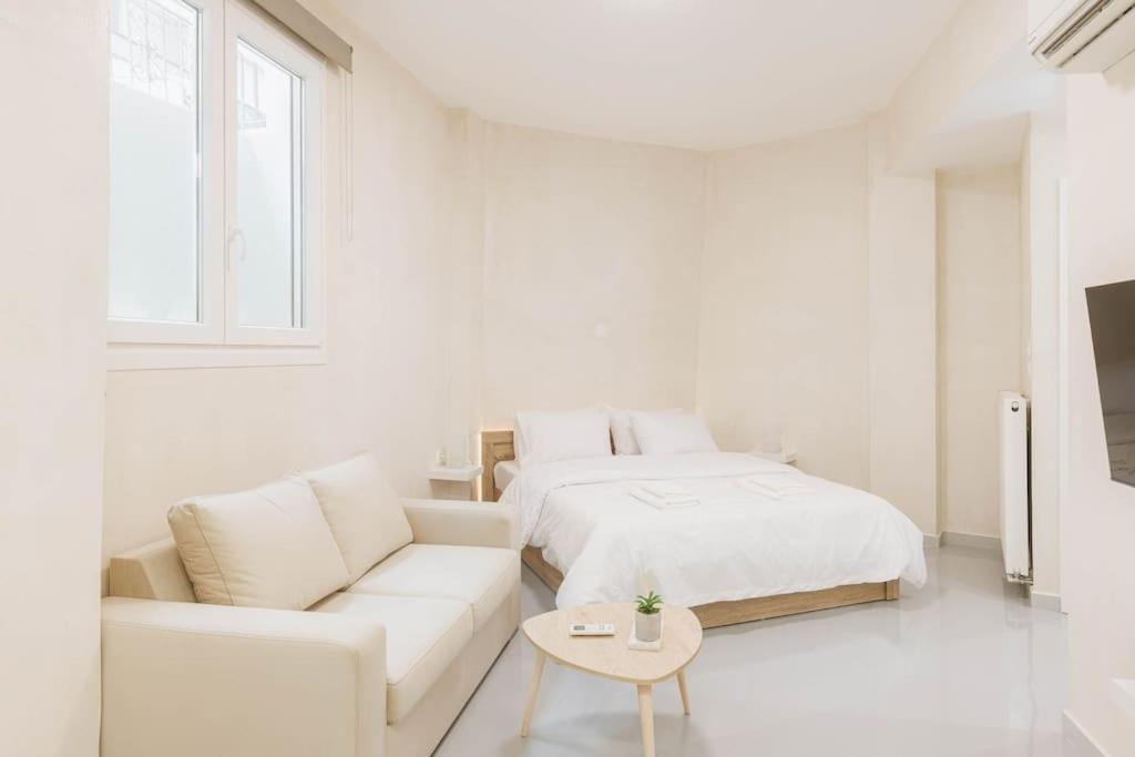 Appartement Modern Hiding Place In The Heart Of Athènes