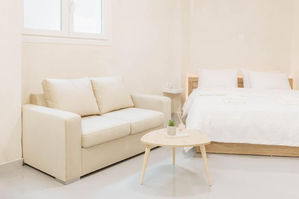 Apartment Modern Hiding Place In The Heart Of