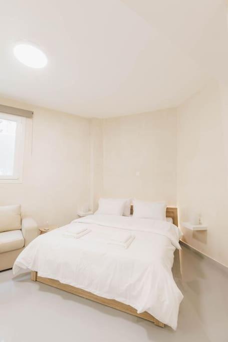 Appartement Modern Hiding Place In The Heart Of Athènes